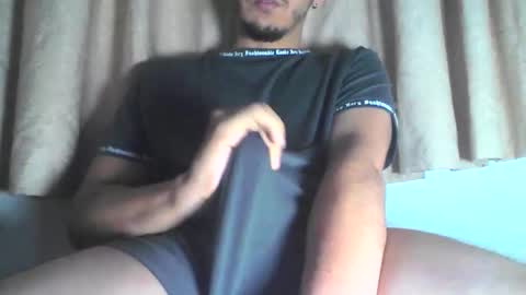 Snapshot of di_carter chatting on 11.25.25 Carter online show from 11.25.25