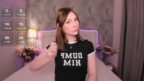 Snapshot of di_moore chatting on 10.04.25 I EEO my schedule this week Thu - Sat 23000800 Sun 08001600 UTC3 online show from 10.04.25