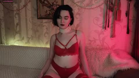 Diana Di Honey online show from 05.12.26