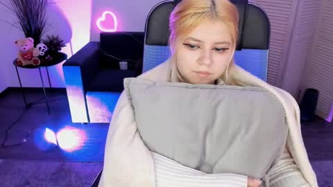 Dia online show from 11.22.25