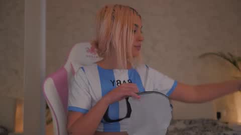 Thea online show from 02.03.26