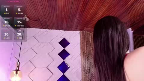 Camila and Megan online show from 11.04.25