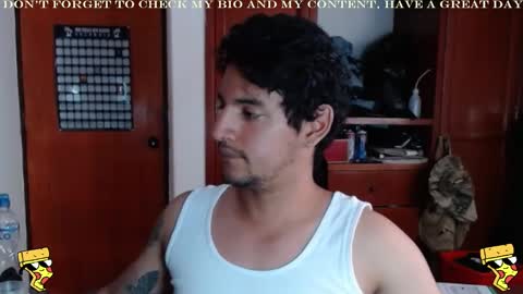 Snapshot of diamond_bruno chatting on 02.06.25 Bruno Diamond online show from 02.06.25