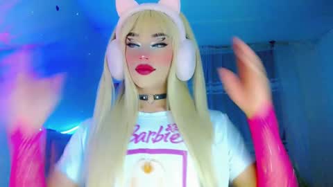 Snapshot of diamond_hott1 chatting on 12.15.24 AmayaGirl online show from 12.15.24