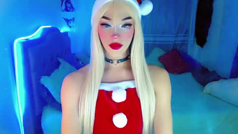 Snapshot of diamond_hott1 chatting on 12.25.24 AmayaGirl online show from 12.25.24