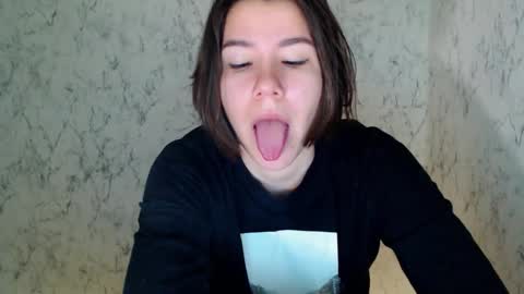 Snapshot of diamond_is chatting on 11.26.25 diamond is online show from 11.26.25