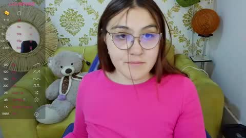 Snapshot of diamondfox_m chatting on 04.25.26 Your Diamond online show from 04.25.26