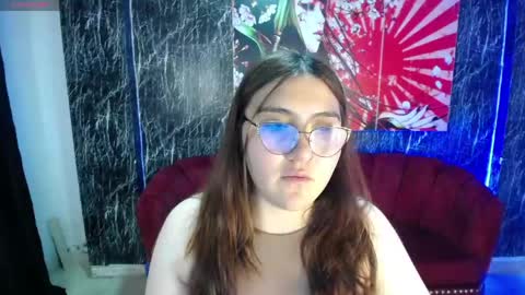 Snapshot of diamondfox_m chatting on 04.28.26 Your Diamond online show from 04.28.26