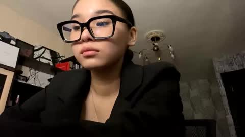 Snapshot of diamondtraverse chatting on 02.04.26 Julia online show from 02.04.26