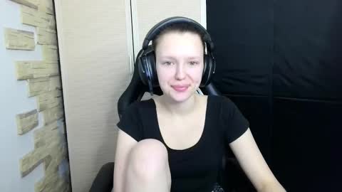 diana_back3 online show from 11.20.25