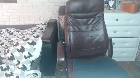 Snapshot of diana_li_ chatting on 02.25.25 Diana li online show from 02.25.25