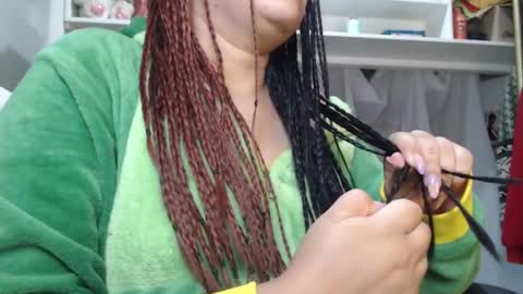 Snapshot of diana_smit_ chatting on 12.05.24 diana online show from 12.05.24