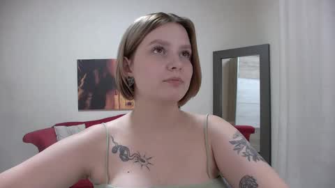 Snapshot of dianemills chatting on 01.29.25 Diane Mills online show from 01.29.25