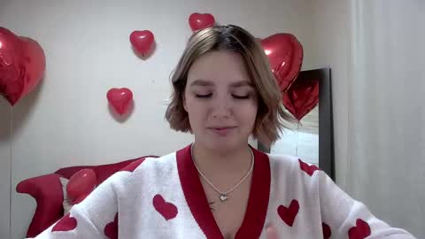 Snapshot of dianemills chatting on 02.12.25 Diane Mills online show from 02.12.25