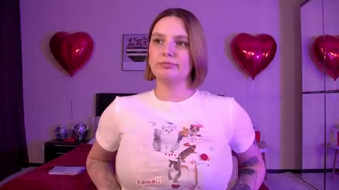 Snapshot of dianemills chatting on 02.20.25 Diane Mills online show from 02.20.25