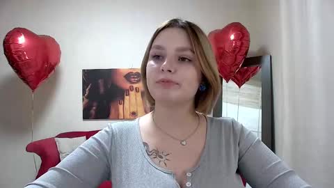 Snapshot of dianemills chatting on 02.23.25 Diane Mills online show from 02.23.25