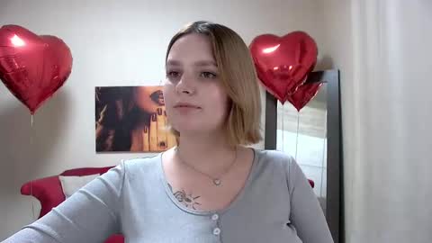 Snapshot of dianemills chatting on 02.23.25 Diane Mills online show from 02.23.25