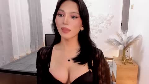 Kianna online show from 12.22.24