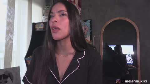 Snapshot of dianne_nanatzu chatting on 10.20.25 Melania - online show from 10.20.25