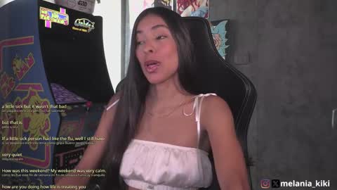 Snapshot of dianne_nanatzu chatting on 12.15.25 Melania - online show from 12.15.25