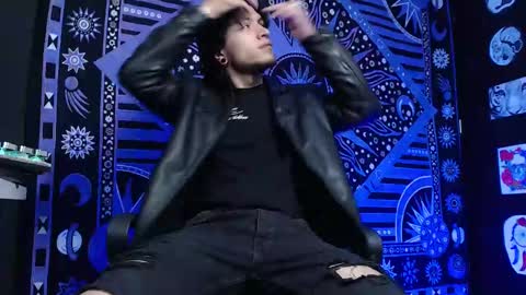 DICAPRIO online show from 02.12.25