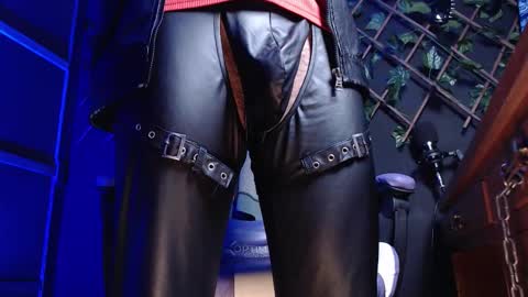 DICAPRIO online show from 01.15.26