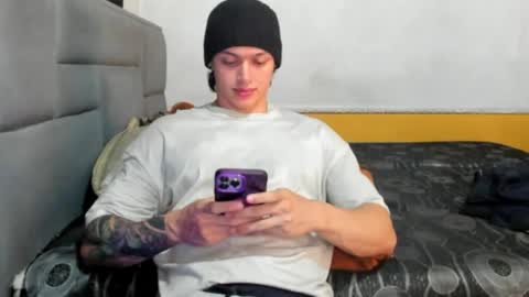 Snapshot of dick_demon_1 chatting on 04.07.26 jhon online show from 04.07.26
