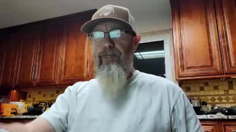 Snapshot of dick_feelsgood chatting on 11.01.25 Dick Feelsgood online show from 11.01.25