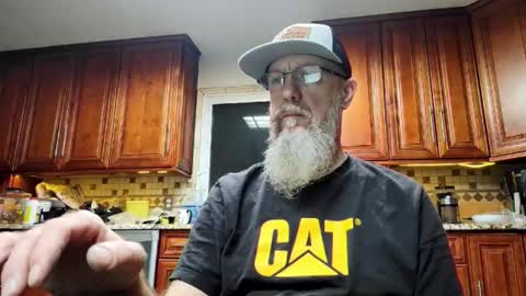 Snapshot of dick_feelsgood chatting on 12.02.25 Dick Feelsgood online show from 12.02.25