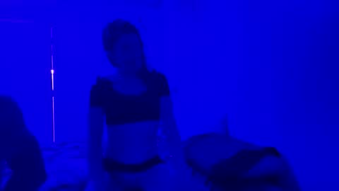 Snapshot of dickerdown1221 chatting on 12.20.25 dickerdown1221 online show from 12.20.25