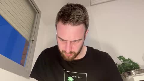 Im Julian  all cum shot videos here    online show from 02.08.26