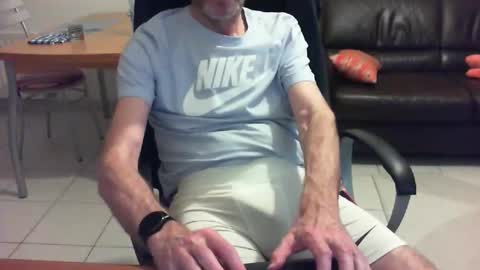 Snapshot of didonc chatting on 05.03.26 didonc from france..... online show from 05.03.26