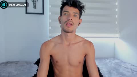 Snapshot of diego_latino chatting on 01.29.25 Diego lat online show from 01.29.25