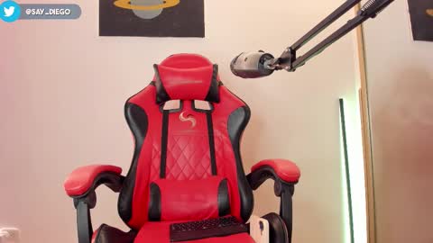 Snapshot of diego_latino chatting on 09.16.25 Diego lat online show from 09.16.25