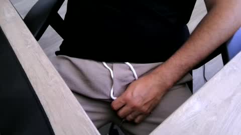 Snapshot of diegogadi chatting on 06.24.26 diegogadi online show from 06.24.26