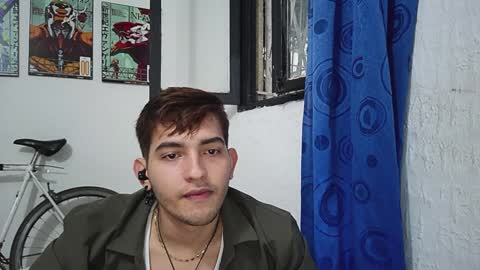 Snapshot of diegorogue_ chatting on 01.05.25 Diego rogue online show from 01.05.25