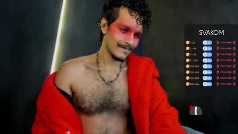 Snapshot of diemond_latinx98 chatting on 11.21.25 diemond_latinx98 online show from 11.21.25