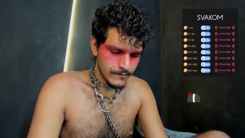 Snapshot of diemond_latinx98 chatting on 11.24.25 diemond_latinx98 online show from 11.24.25