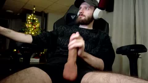 digbicknik online show from 11.29.25