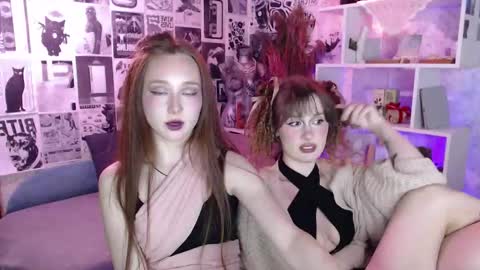 Snapshot of digital_geisha chatting on 10.27.25 Hi im Alice 3 Im usualy online 03-10 or 17-21 UTC0 online show from 10.27.25