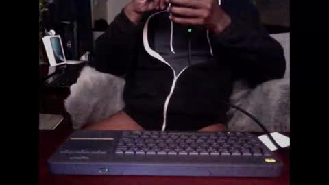 The Digital Pimp.... online show from 11.26.25