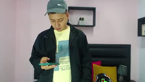 Snapshot of diiego_xxx chatting on 02.09.25 diiego_xxx online show from 02.09.25