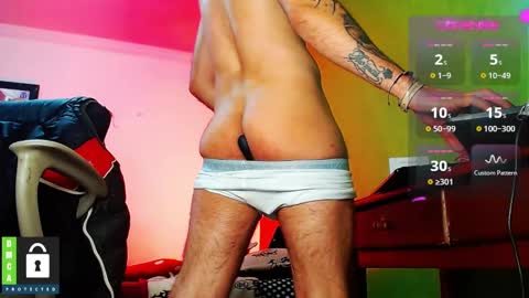 Snapshot of diilanhot chatting on 12.13.24  Dylan  online show from 12.13.24