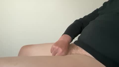 Snapshot of dik_lovette chatting on 04.26.26 Dik Lovette online show from 04.26.26