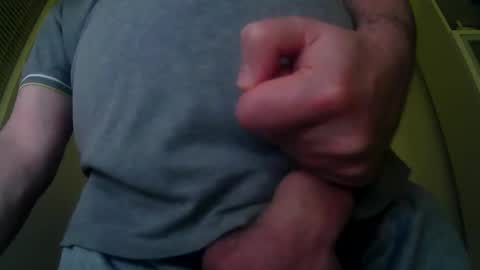 Snapshot of diki3333333333 chatting on 12.17.24 Nick online show from 12.17.24