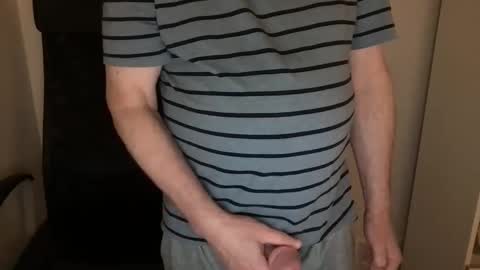 Snapshot of diki3333333333 chatting on 12.15.25 Nick online show from 12.15.25