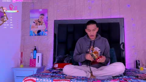 Snapshot of dilam_alfonzo chatting on 09.17.25 Dilan online show from 09.17.25