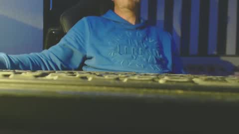 dildolover1278 online show from 12.19.24