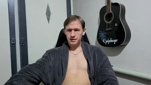 Snapshot of dimastyzzz chatting on 01.25.25 Dimetriusen online show from 01.25.25