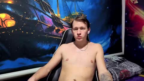 Snapshot of dimastyzzz chatting on 02.11.25 Dimetriusen online show from 02.11.25